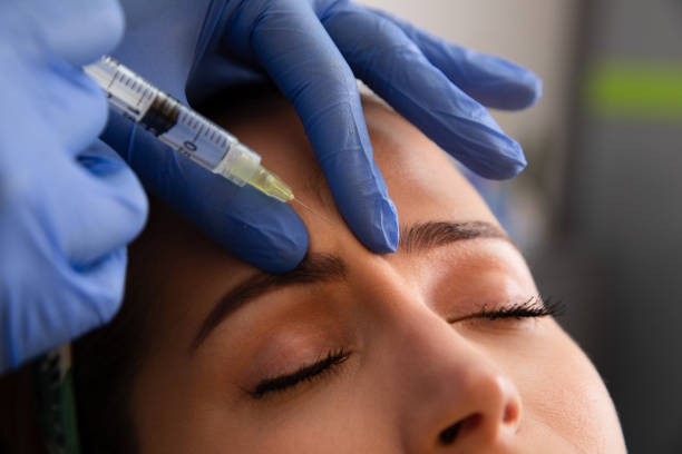Cryolipolysis During Procedure - Dr. Viral Desai